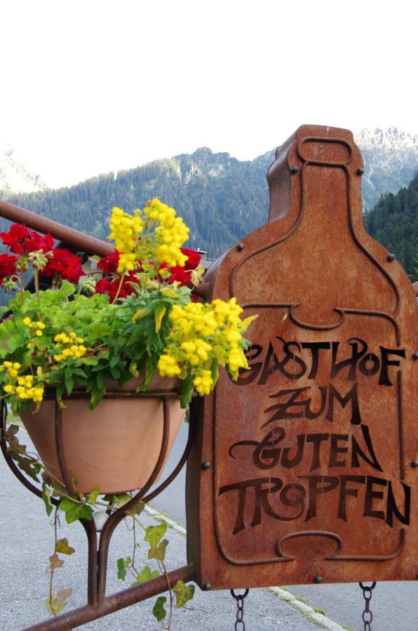 Gasthof Zum Guten Tropfen Partenen Exterior foto